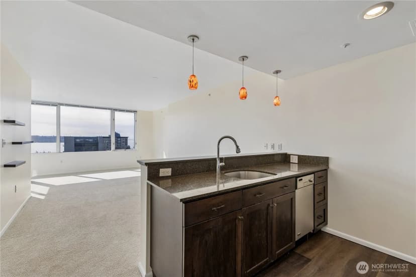 Property photo for 2600 2nd Avenue #1608, Seattle