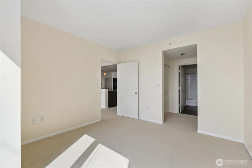 Property photo for 2600 2nd Avenue #1608, Seattle photo 10