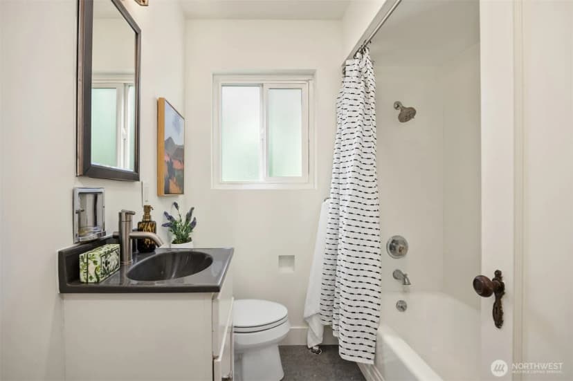 Property photo for 1303 Nw 80th Street, Seattle photo 13