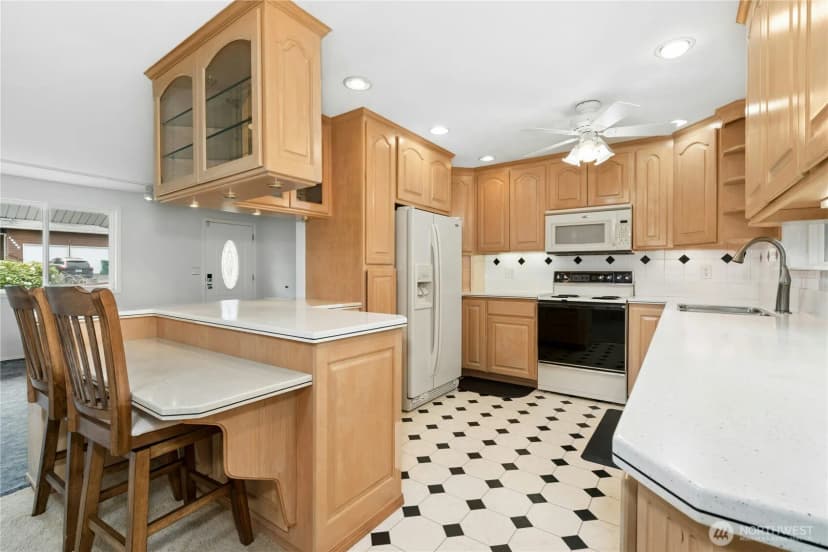 Property photo for 12502 Se 73rd Place, Newcastle photo 11
