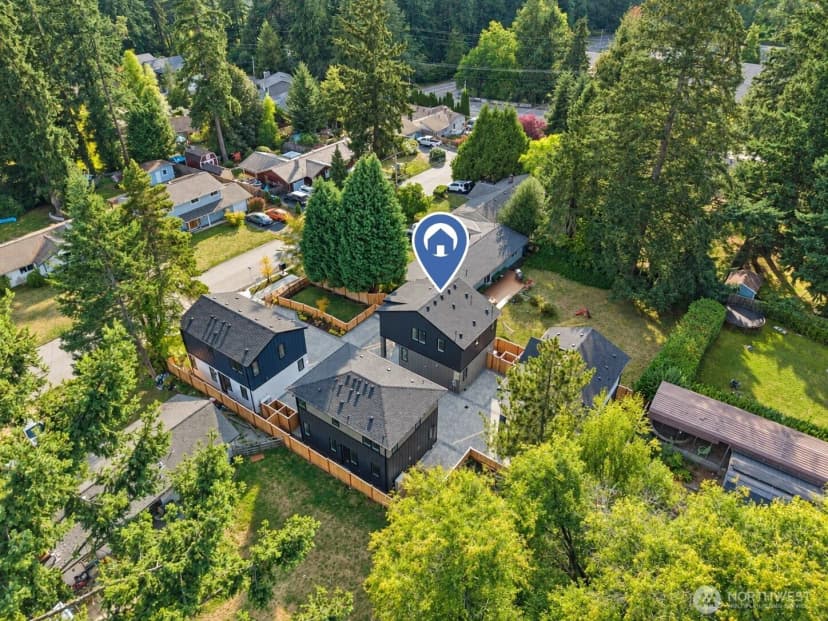 Property photo for 13807 84th Lane Ne, Kirkland photo 29