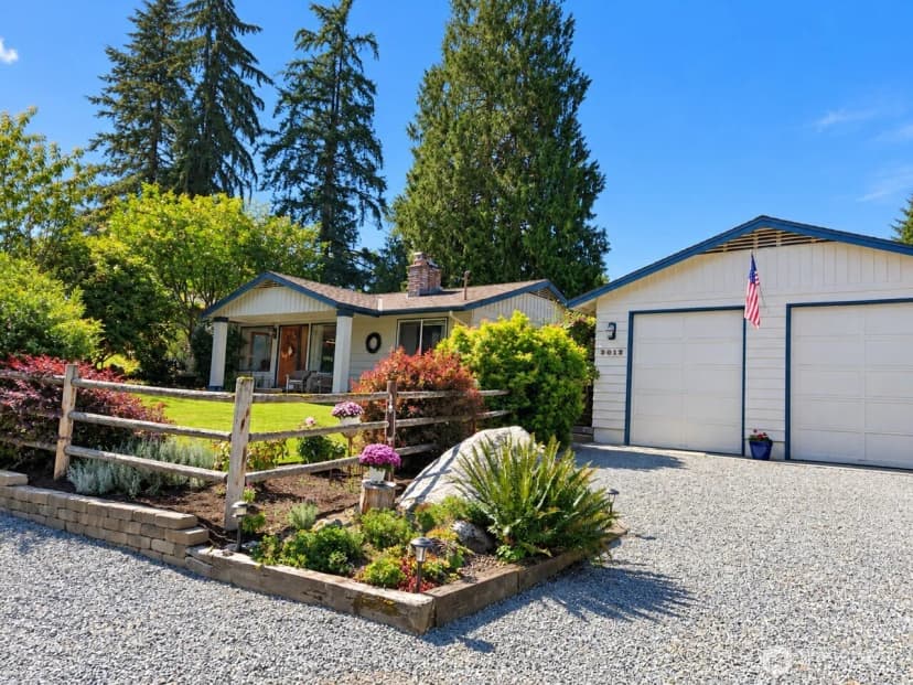 Property photo for 3012 100th Drive Se, Lake Stevens