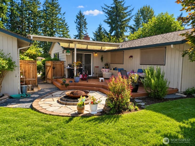Property photo for 3012 100th Drive Se, Lake Stevens photo 2