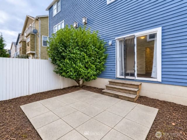 Property photo for 3619 22nd Avenue W #b, Seattle photo 4