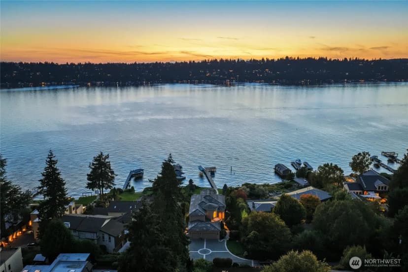 Property photo for 6049 Ne 135th Street, Kirkland photo 38
