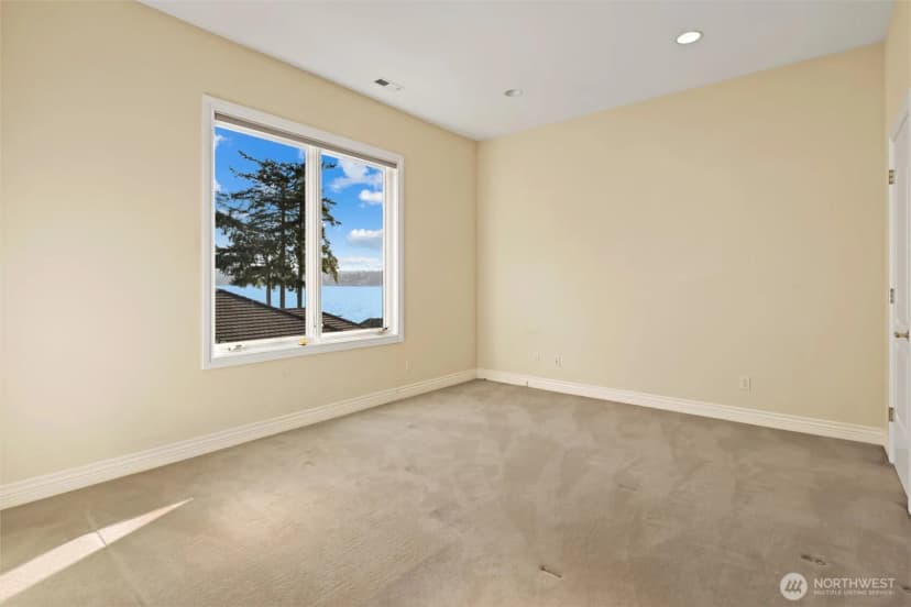Property photo for 6049 Ne 135th Street, Kirkland photo 27