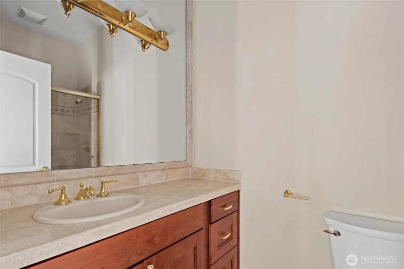Property photo for 6049 Ne 135th Street, Kirkland photo 19