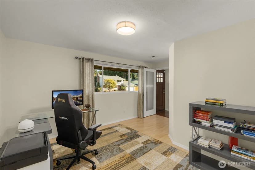 Property photo for 11601 Ne 150th Place, Kirkland photo 30