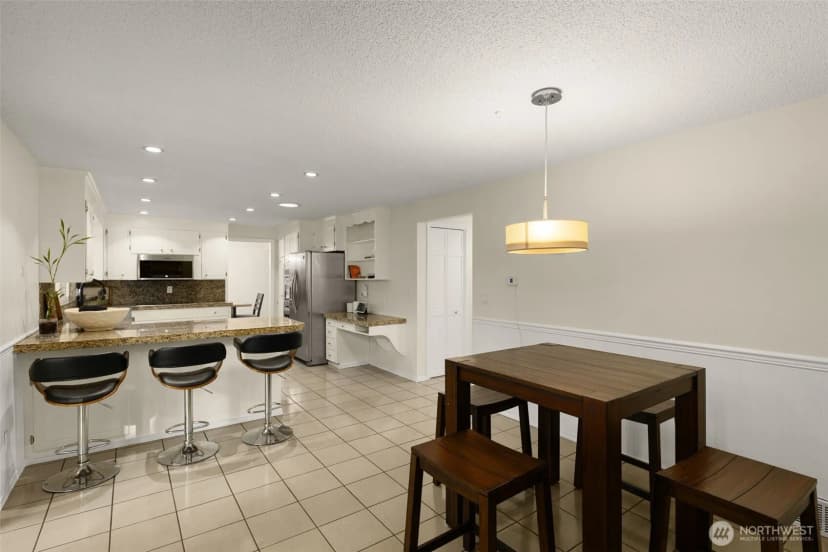 Property photo for 11601 Ne 150th Place, Kirkland photo 12