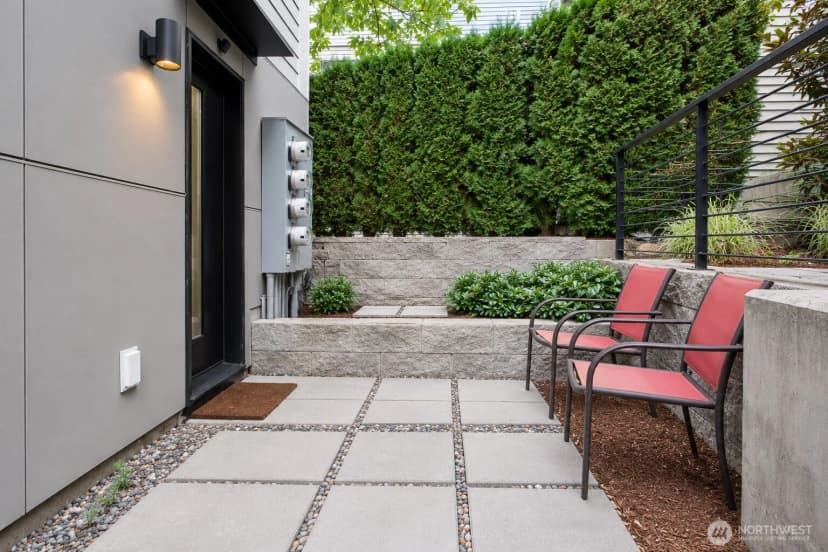 Property photo for 4836 Fauntleroy Way Sw, Seattle photo 18