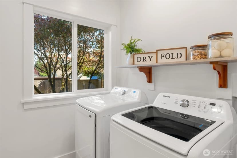 Property photo for 2109 Virginia Avenue, Everett photo 12