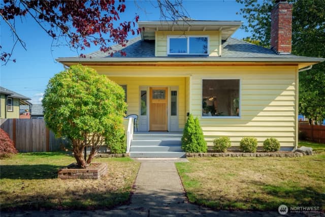 Property photo for 2109 Virginia Avenue, Everett