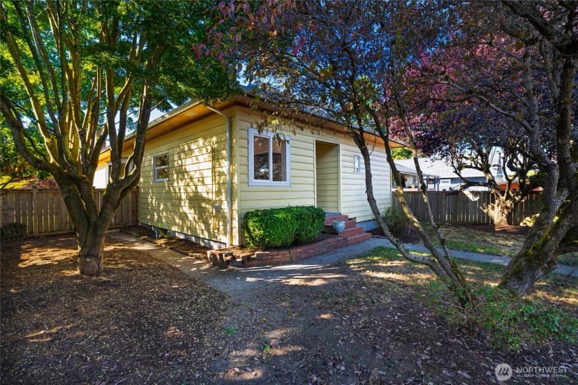 Property photo for 2109 Virginia Avenue, Everett photo 27