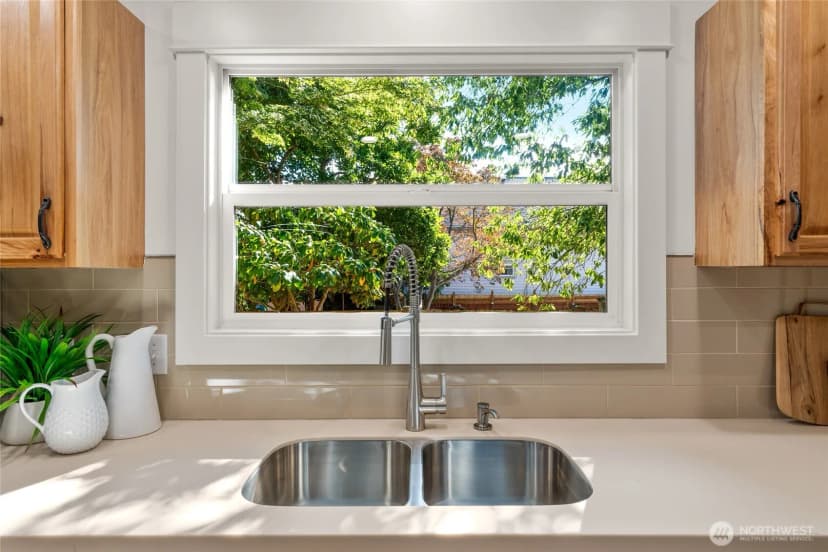 Property photo for 2109 Virginia Avenue, Everett photo 10
