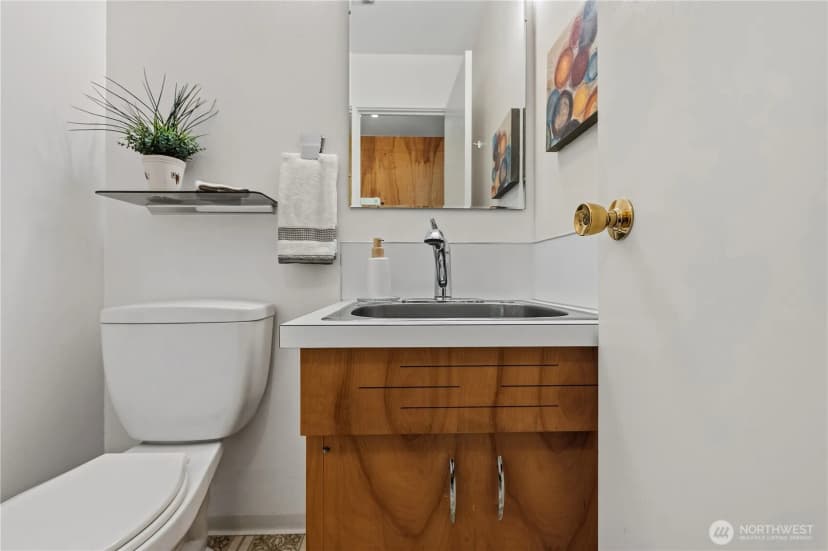 Property photo for 8910 Whitechuck Drive, Everett photo 28