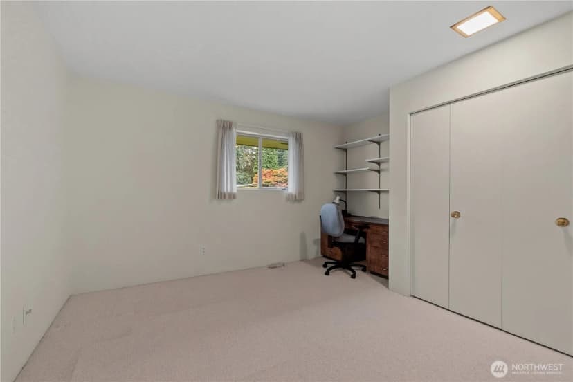 Property photo for 8910 Whitechuck Drive, Everett photo 19