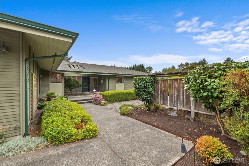 Property photo for 8910 Whitechuck Drive, Everett photo 37