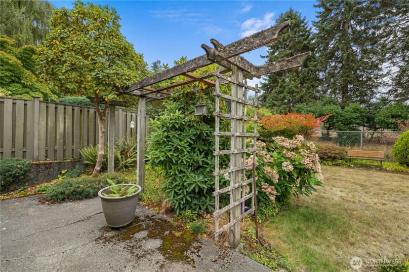 Property photo for 8910 Whitechuck Drive, Everett photo 38