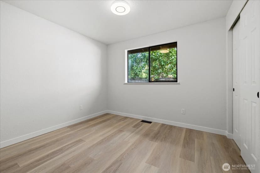 Property photo for 1813 Sw 355th Place, Federal Way photo 19