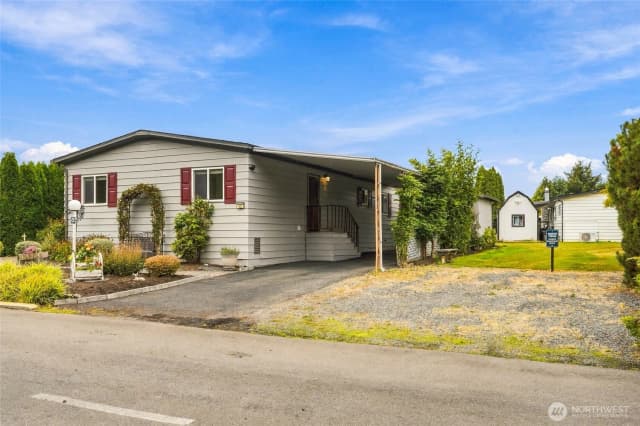 Property photo for 5900 64th Street Ne #65, Marysville photo 3