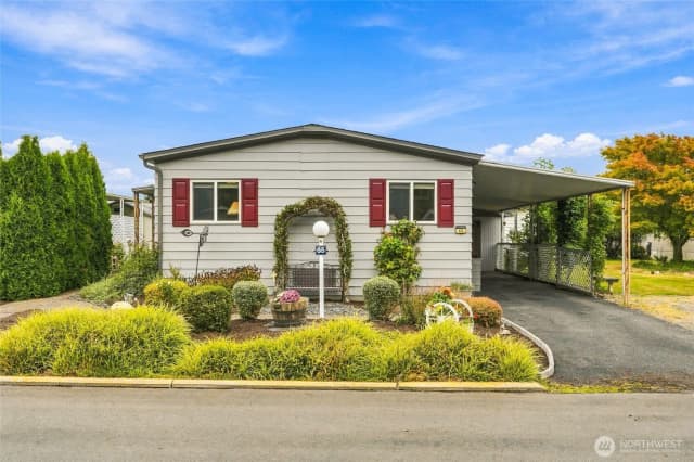 Property photo for 5900 64th Street Ne #65, Marysville photo 2