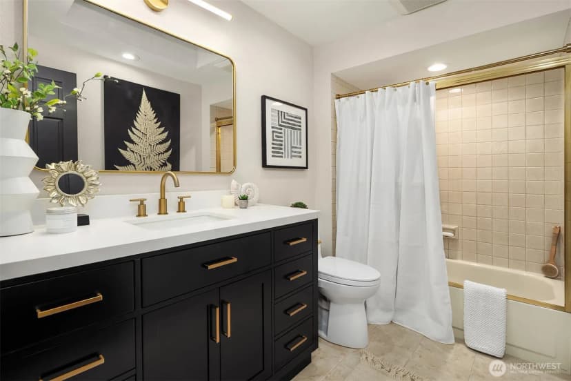 Property photo for 6613 136th Place Sw, Edmonds photo 25