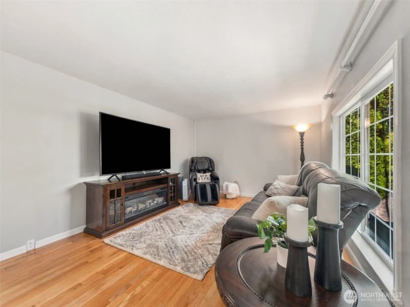 Property photo for 10323 Crescent Valley Drive Nw, Gig Harbor photo 14