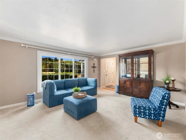 Property photo for 10323 Crescent Valley Drive Nw, Gig Harbor photo 5