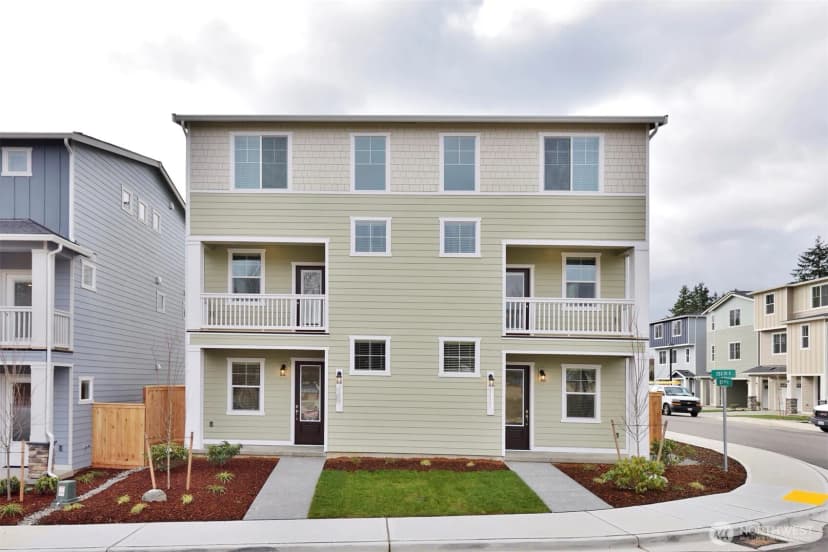 Property photo for 8779 151st Court E, Puyallup photo 2