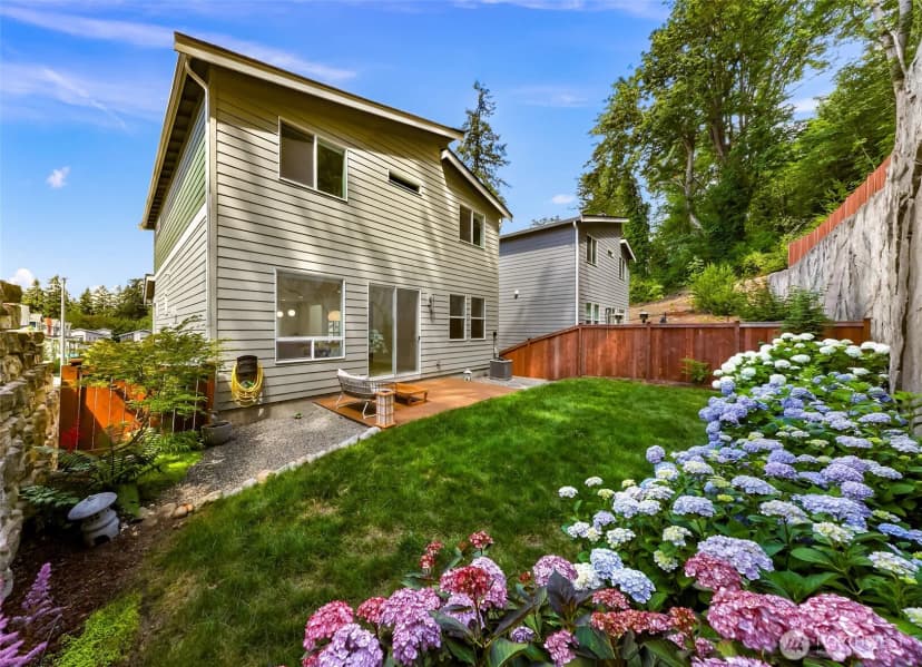Property photo for 22425 69th Place W, Mountlake Terrace photo 15