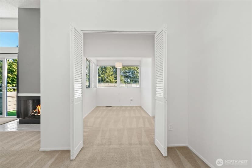 Property photo for 7525 Old Redmond Road #403, Redmond photo 18