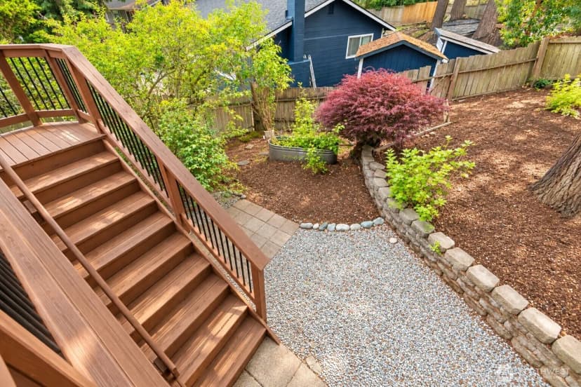 Property photo for 13444 123rd Avenue Ne, Kirkland photo 25