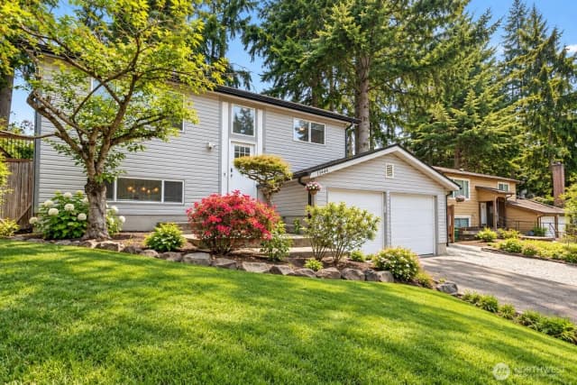 Property photo for 13444 123rd Avenue Ne, Kirkland photo 2