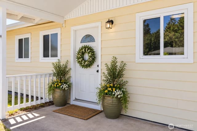 Property photo for 1542 Roland Avenue, Port Orchard photo 3