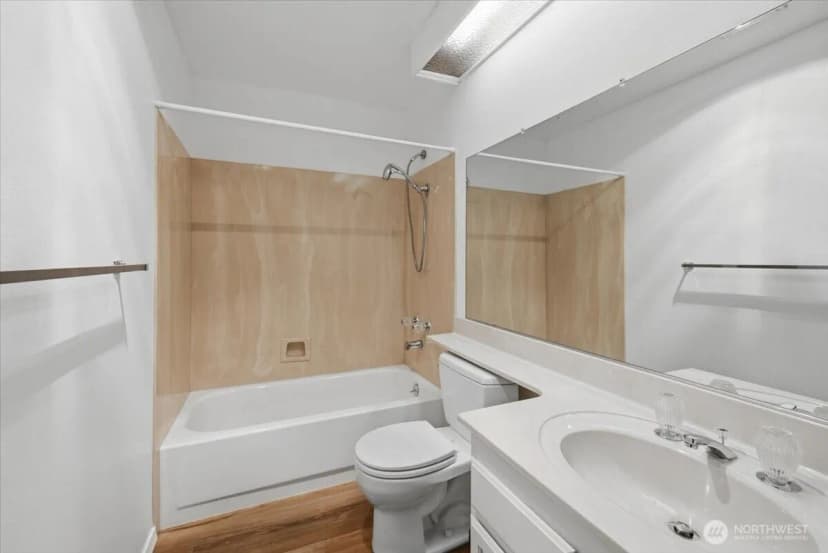 Property photo for 16006 Village Green Drive, Mill Creek photo 15