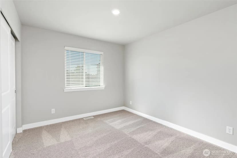 Property photo for 15136 87th Place E, Puyallup photo 37