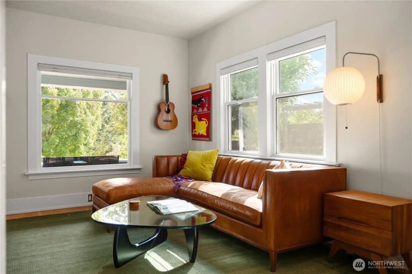 Property photo for 4023 47th Avenue Sw, Seattle photo 7