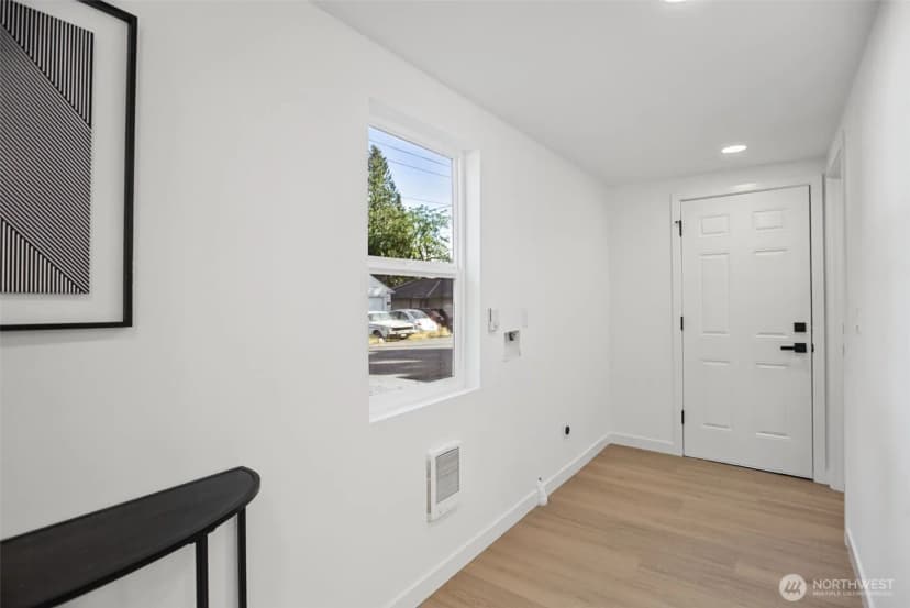 Property photo for 7425 Mcdougall Avenue, Everett photo 5