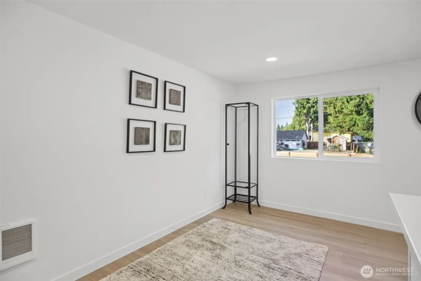 Property photo for 7425 Mcdougall Avenue, Everett photo 11