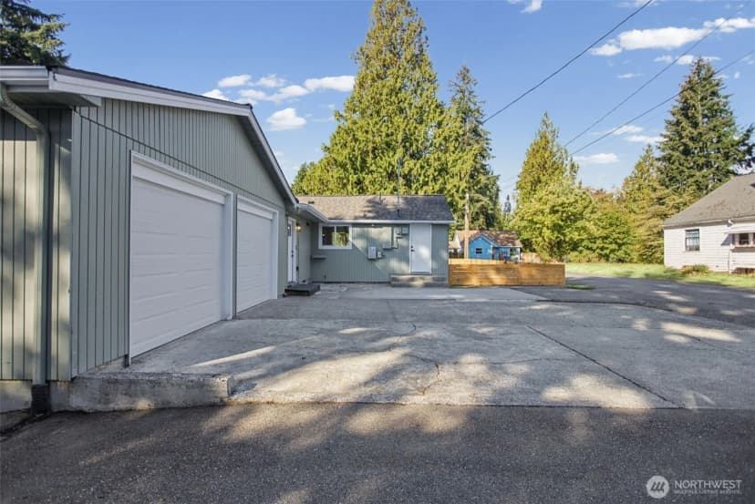 Property photo for 7425 Mcdougall Avenue, Everett photo 23