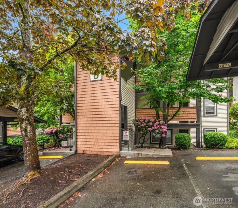 Property photo for 8615 238th Street Sw #b101, Edmonds photo 23