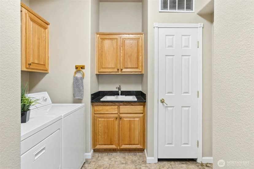 Property photo for 27304 219th Place Se #52, Maple Valley photo 25