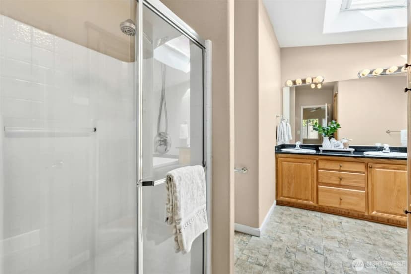 Property photo for 27304 219th Place Se #52, Maple Valley photo 18