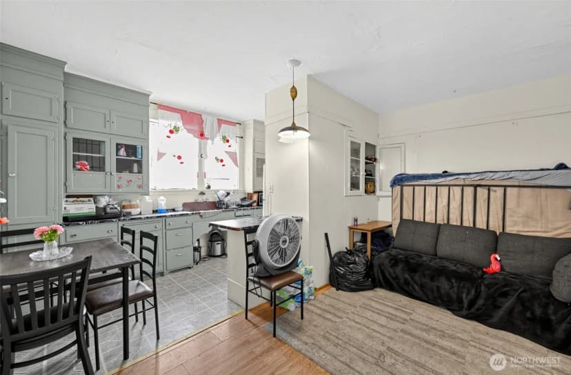 Property photo for 1503 Davis Avenue S, Renton photo 22
