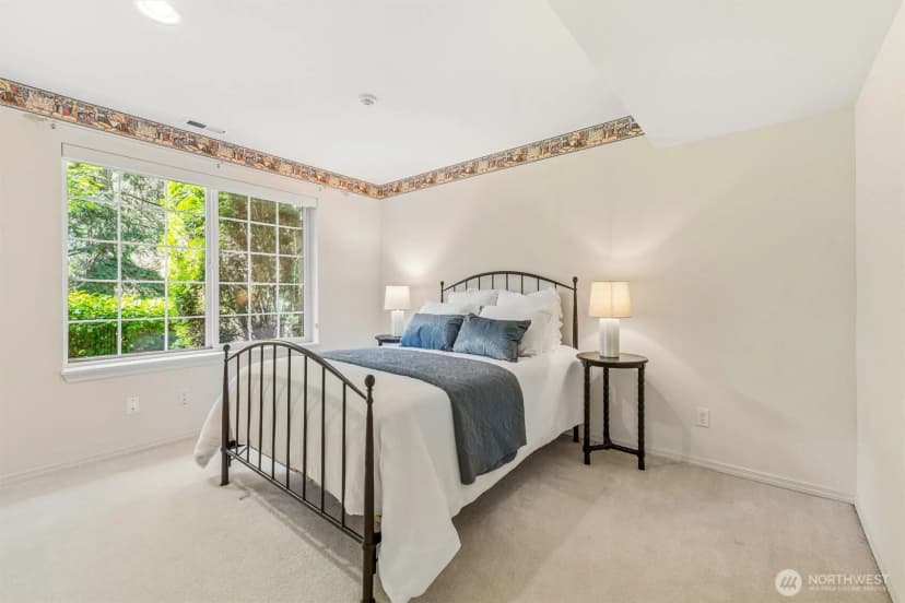 Property photo for 18555 Ne 57th Street #18555, Redmond photo 29
