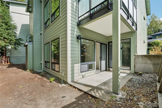 Property photo for 134 116th Street #h11, Seattle photo 5