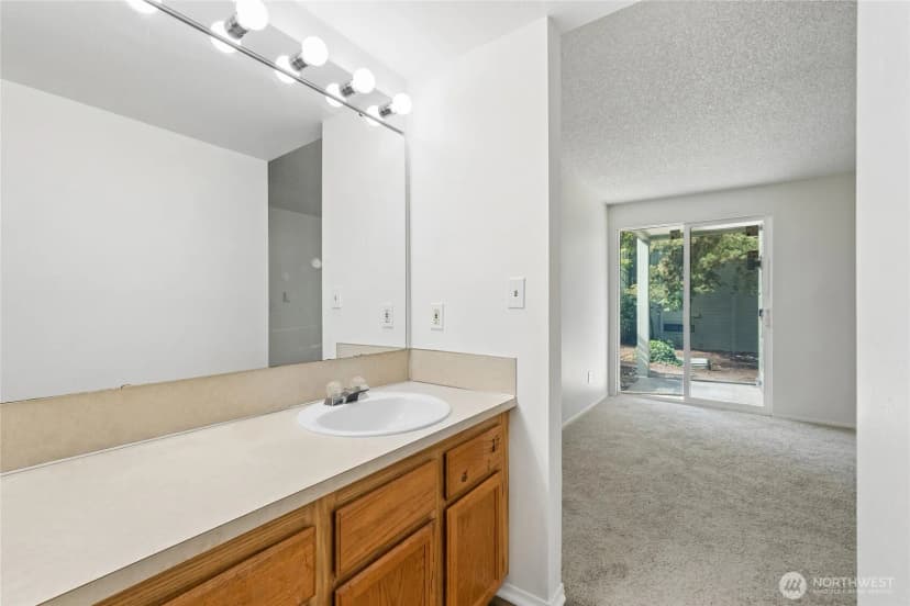 Property photo for 134 116th Street #h11, Seattle photo 14