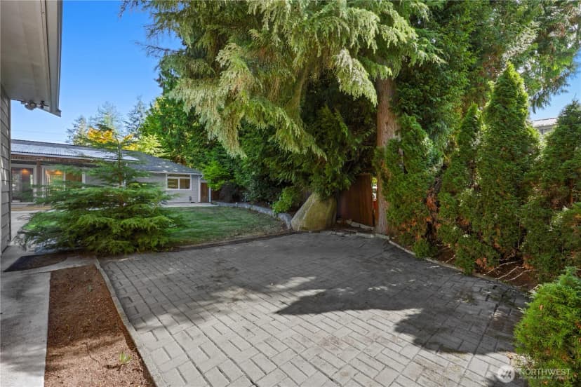 Property photo for 19012 78th Place W, Edmonds photo 37