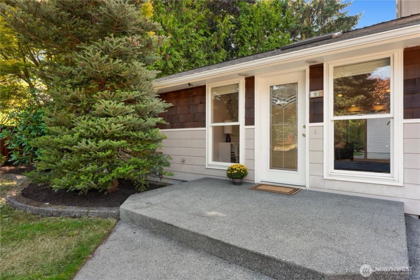 Property photo for 19012 78th Place W, Edmonds photo 3