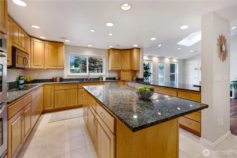 Property photo for 19012 78th Place W, Edmonds photo 16